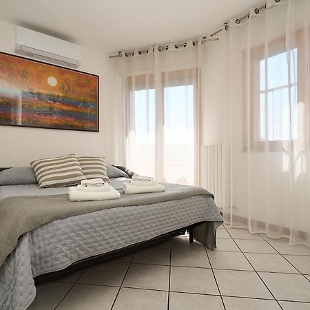 -Luminosa 5 Stars With Balcony- Wifi Netflix 15 Minutes From Duomo Milão Exterior foto