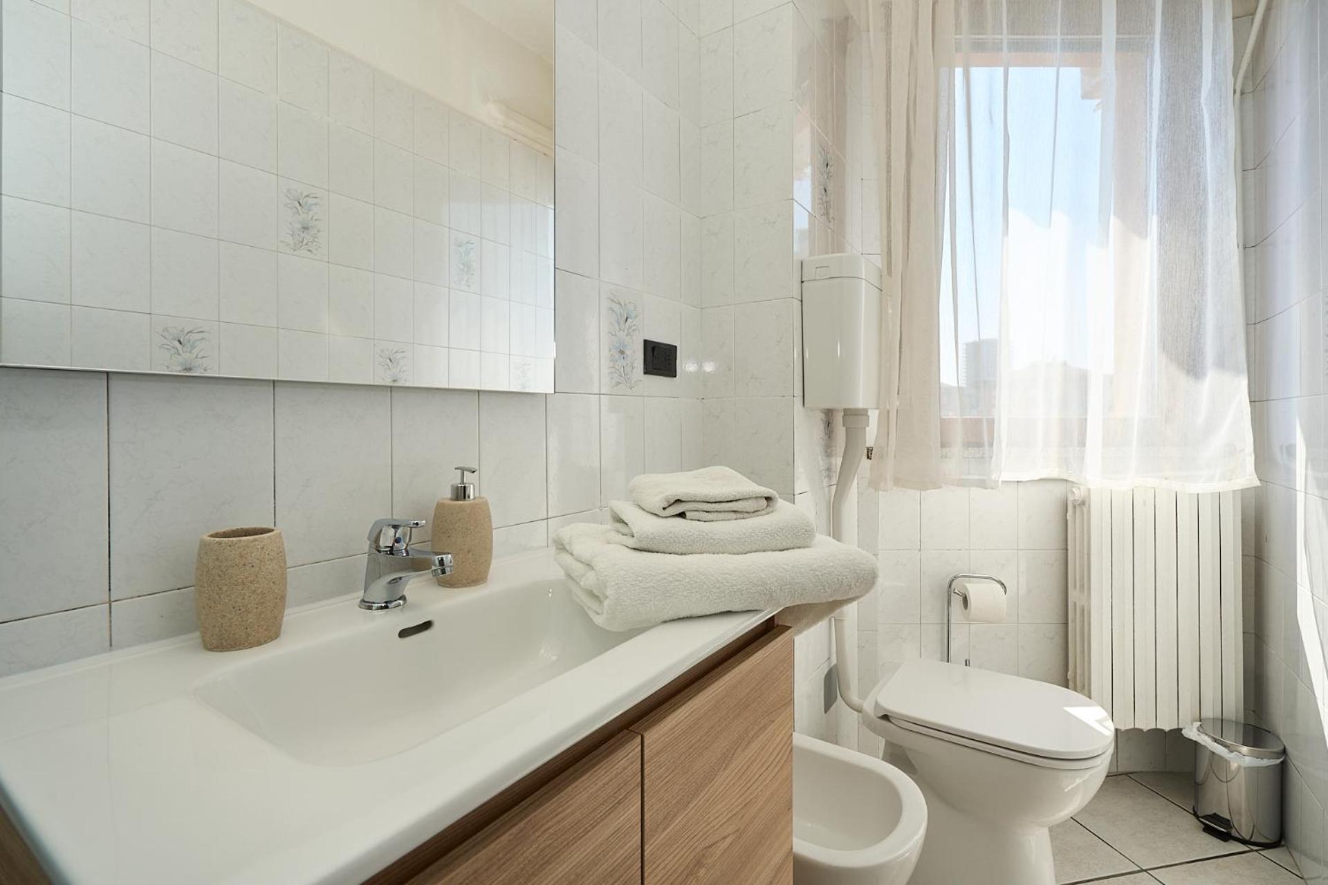 -Luminosa 5 Stars With Balcony- Wifi Netflix 15 Minutes From Duomo Milão Exterior foto